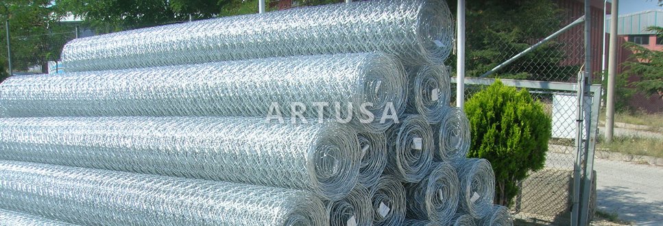 Hexagonal double-twist mesh rolls in our factory
